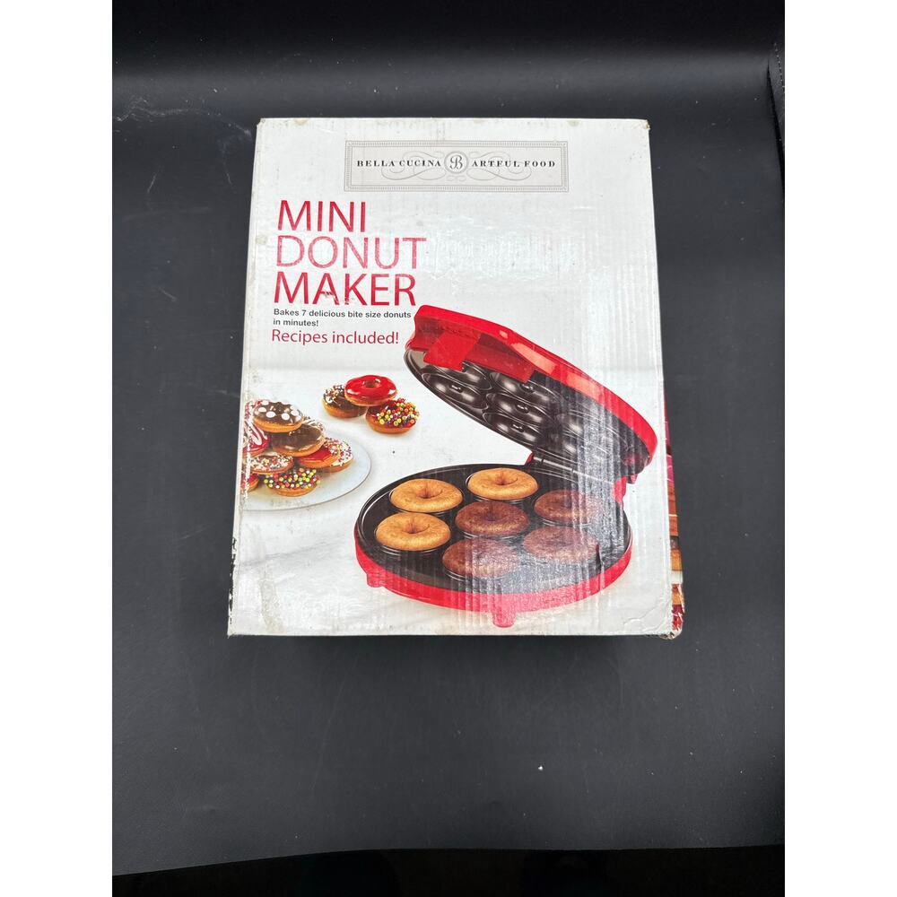 Bella Cucina- Mini Donut Maker - new in box